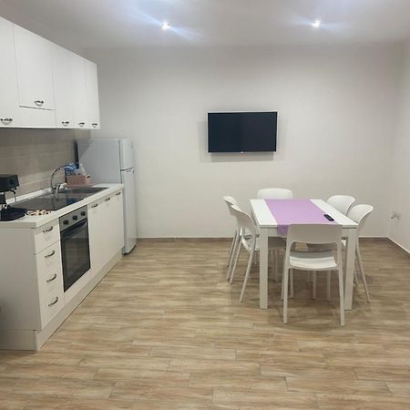 Suite Di Giordy Napoli Centro المظهر الخارجي الصورة