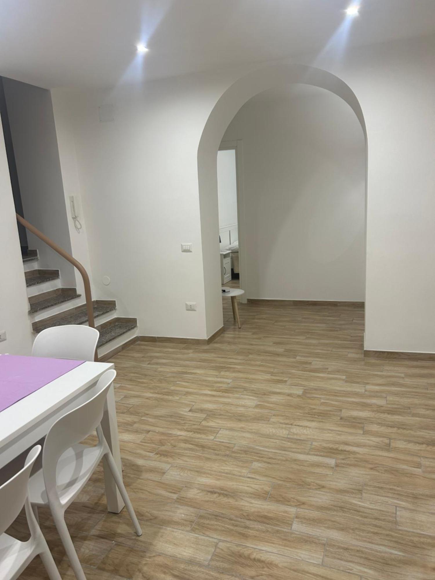 Suite Di Giordy Napoli Centro المظهر الخارجي الصورة